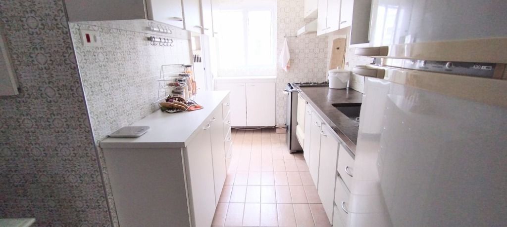 Apartamento à venda com 3 quartos, 93m² - Foto 5