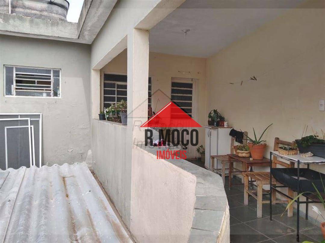 Casa à venda com 3 quartos, 300m² - Foto 7