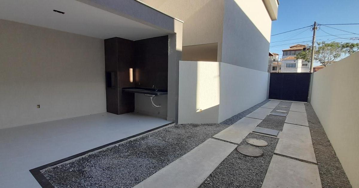 Casa à venda com 3 quartos, 140m² - Foto 3