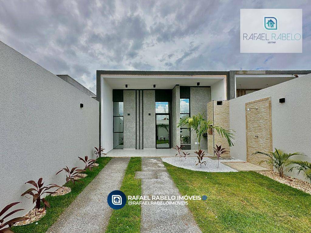 Casa à venda com 3 quartos, 98m² - Foto 1