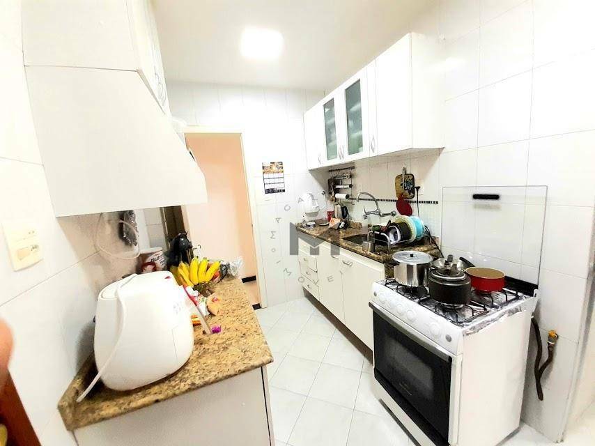 Apartamento à venda com 3 quartos, 95m² - Foto 6