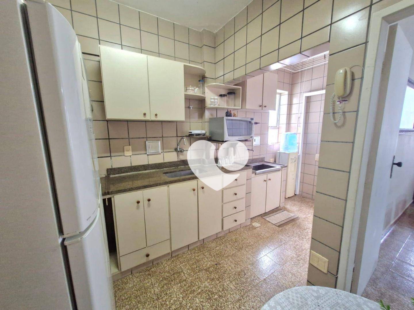 Apartamento à venda com 3 quartos, 84m² - Foto 14