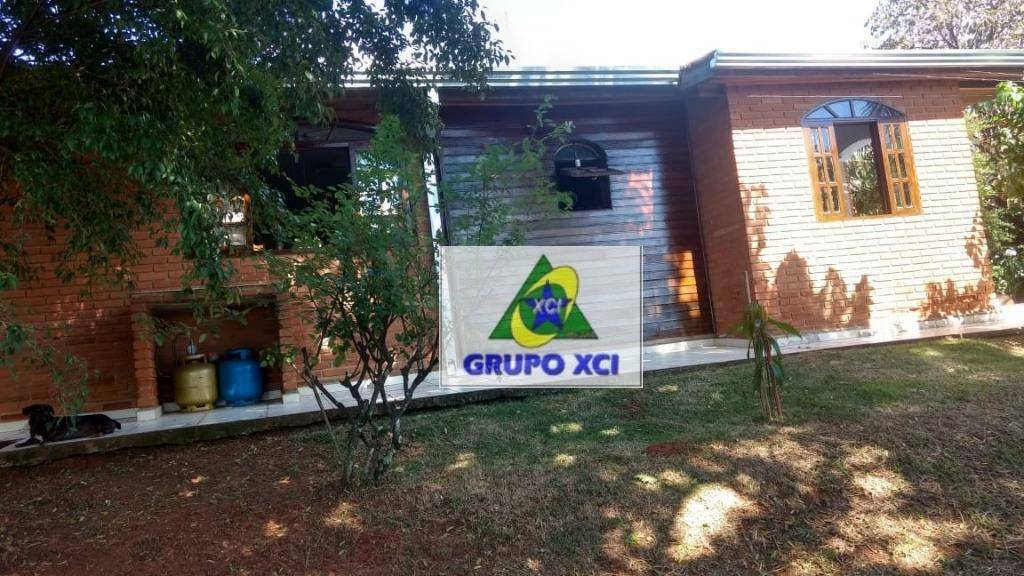 Chácara à venda com 3 quartos, 168m² - Foto 10