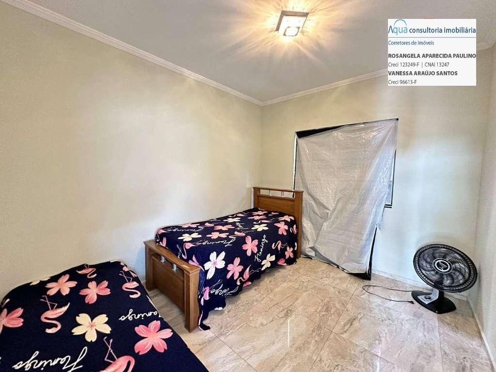 Casa à venda com 3 quartos, 300m² - Foto 11