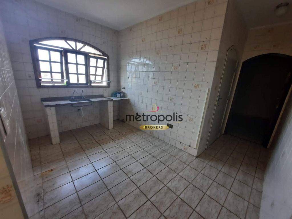 Casa à venda com 7 quartos, 300m² - Foto 19