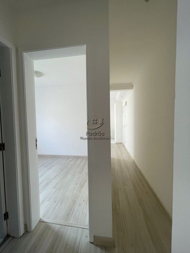 Apartamento à venda com 2 quartos, 48m² - Foto 11