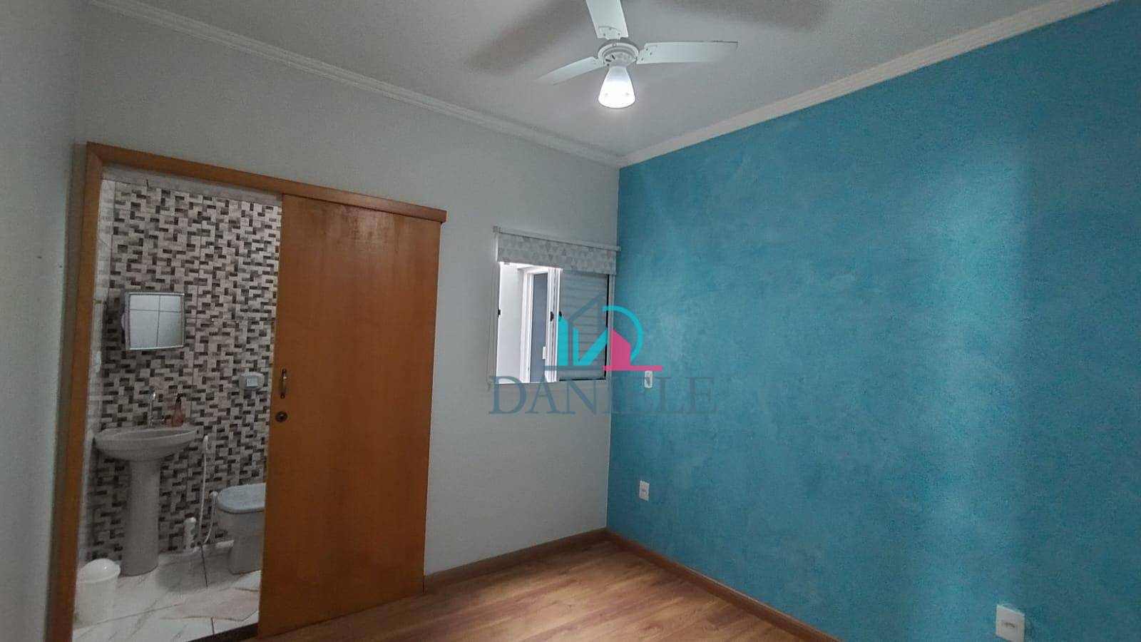 Casa à venda com 3 quartos, 150m² - Foto 15