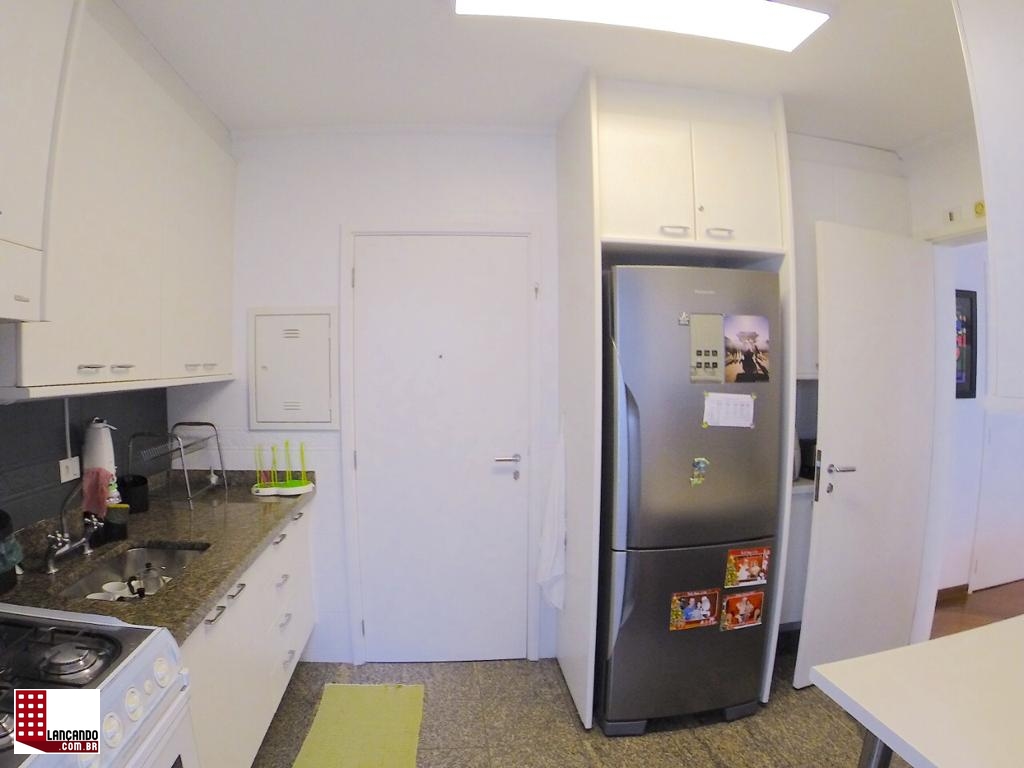 Apartamento à venda com 3 quartos, 116m² - Foto 13