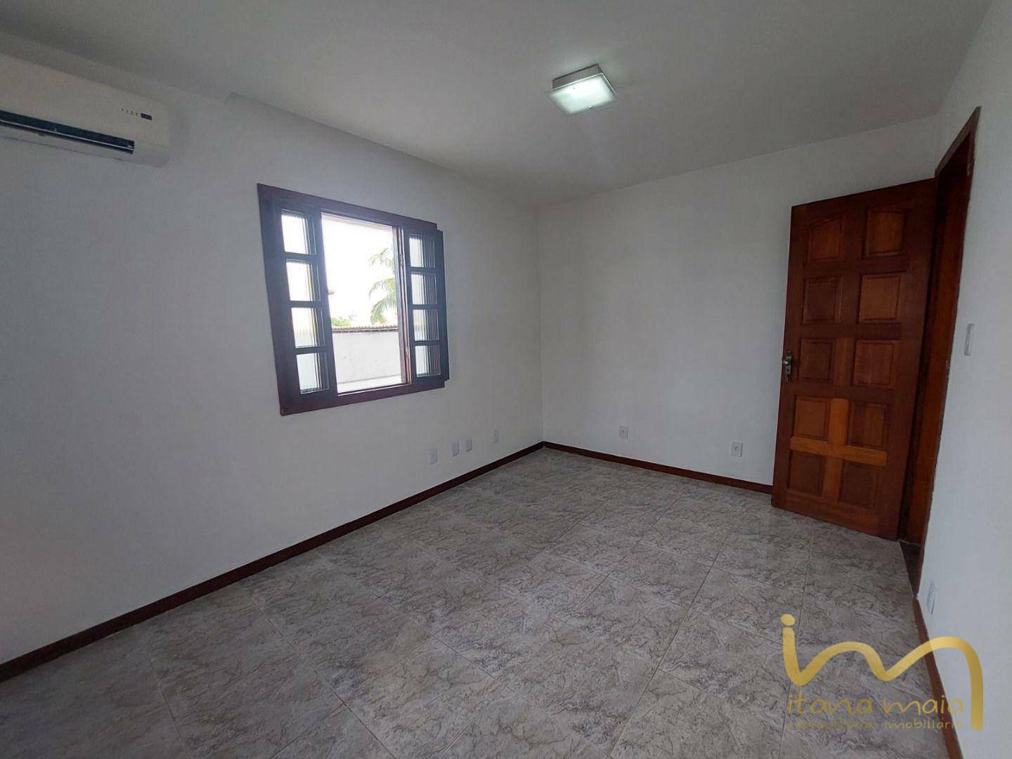 Casa à venda com 6 quartos, 380m² - Foto 20