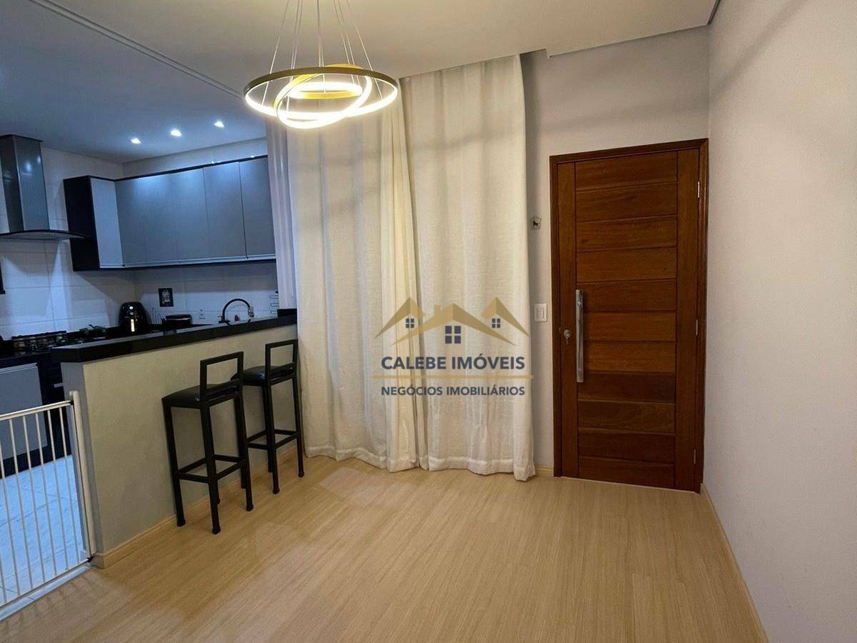 Casa à venda com 2 quartos, 140m² - Foto 4