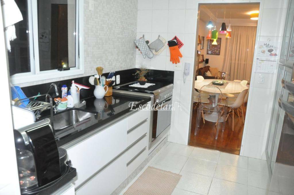 Apartamento à venda com 2 quartos, 110m² - Foto 17