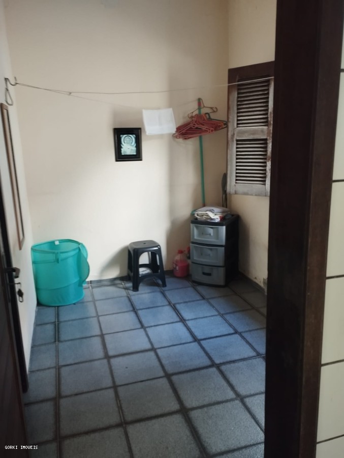 Casa à venda com 3 quartos, 313m² - Foto 12