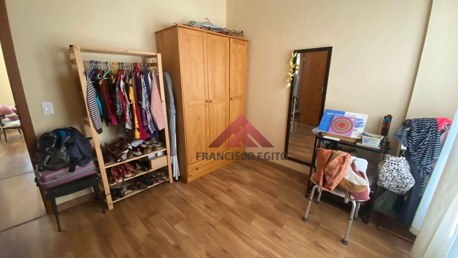 Apartamento à venda com 2 quartos, 75m² - Foto 13