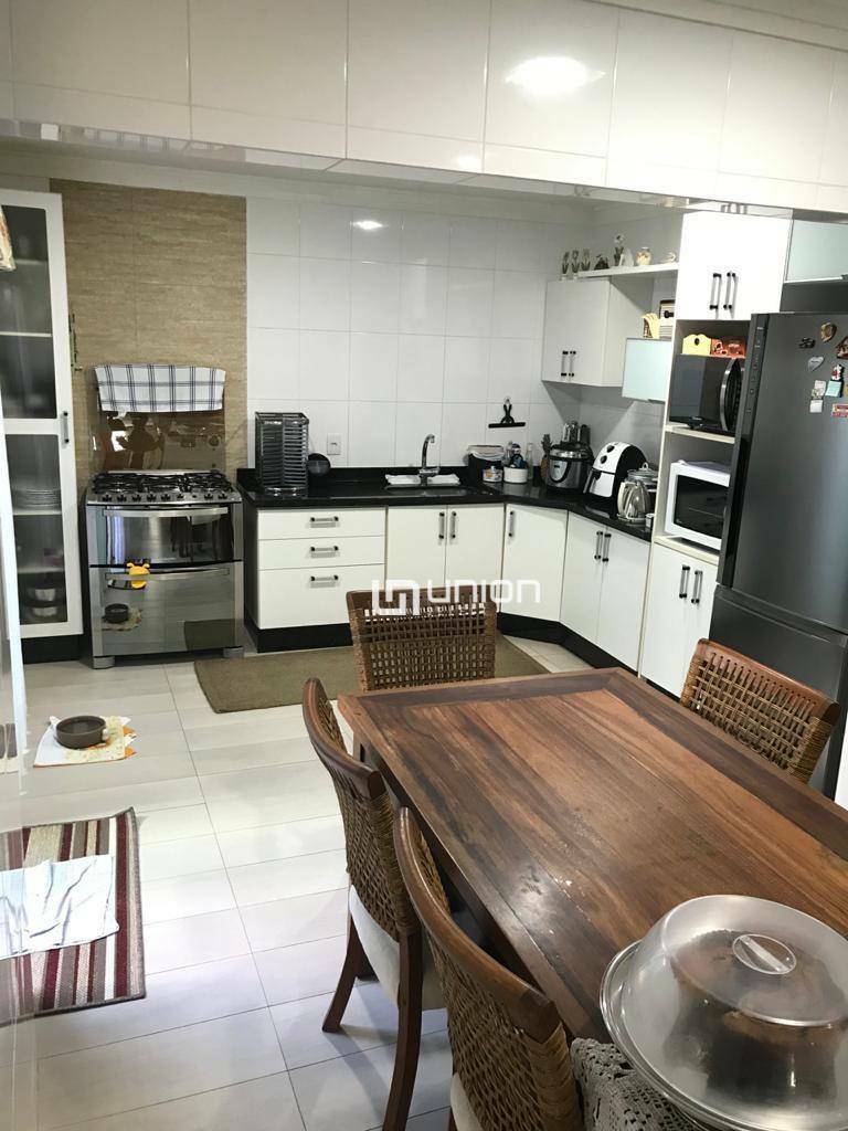 Sobrado à venda com 3 quartos, 158m² - Foto 10