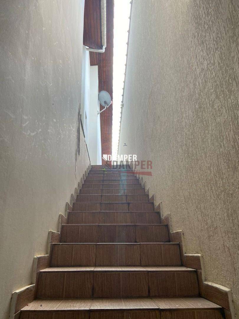 Sobrado à venda com 3 quartos, 400m² - Foto 19