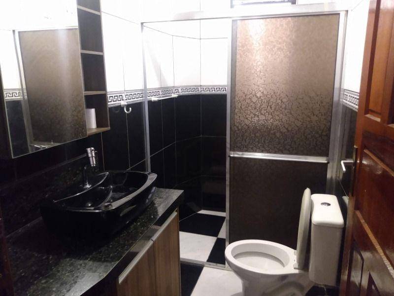 Sobrado à venda com 3 quartos, 200m² - Foto 6