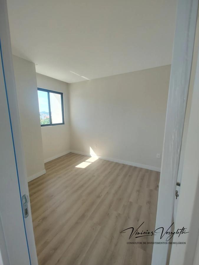 Apartamento à venda com 2 quartos, 64m² - Foto 9