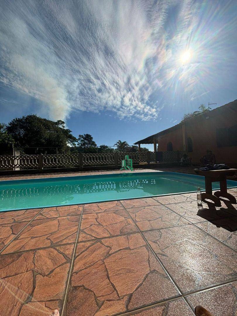 Chácara à venda com 3 quartos, 12800M2 - Foto 1