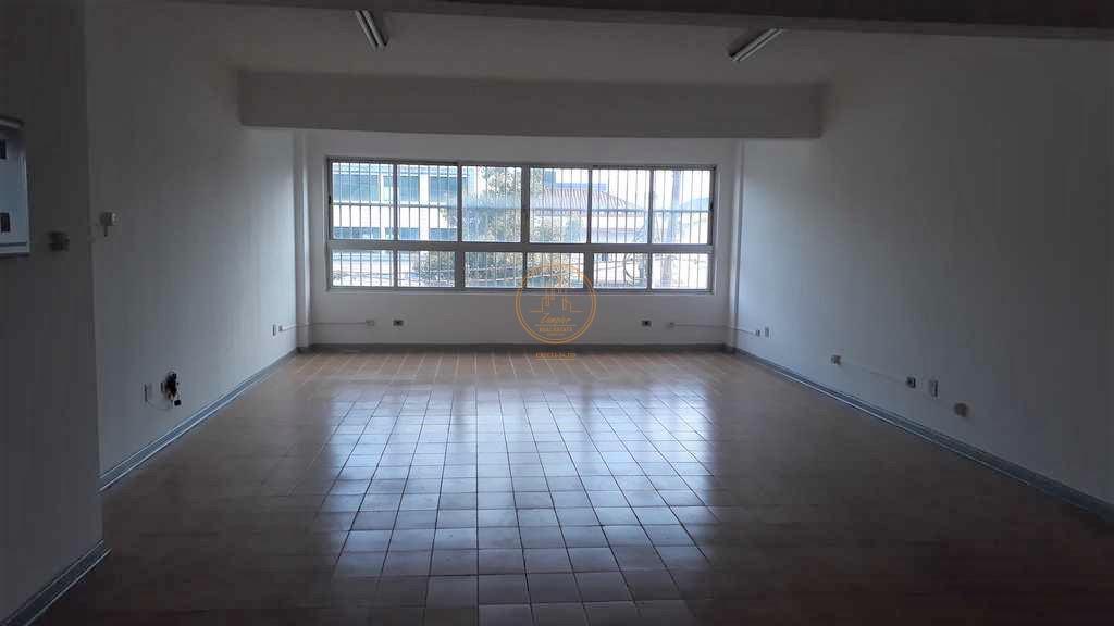 Apartamento para alugar, 1800m² - Foto 11