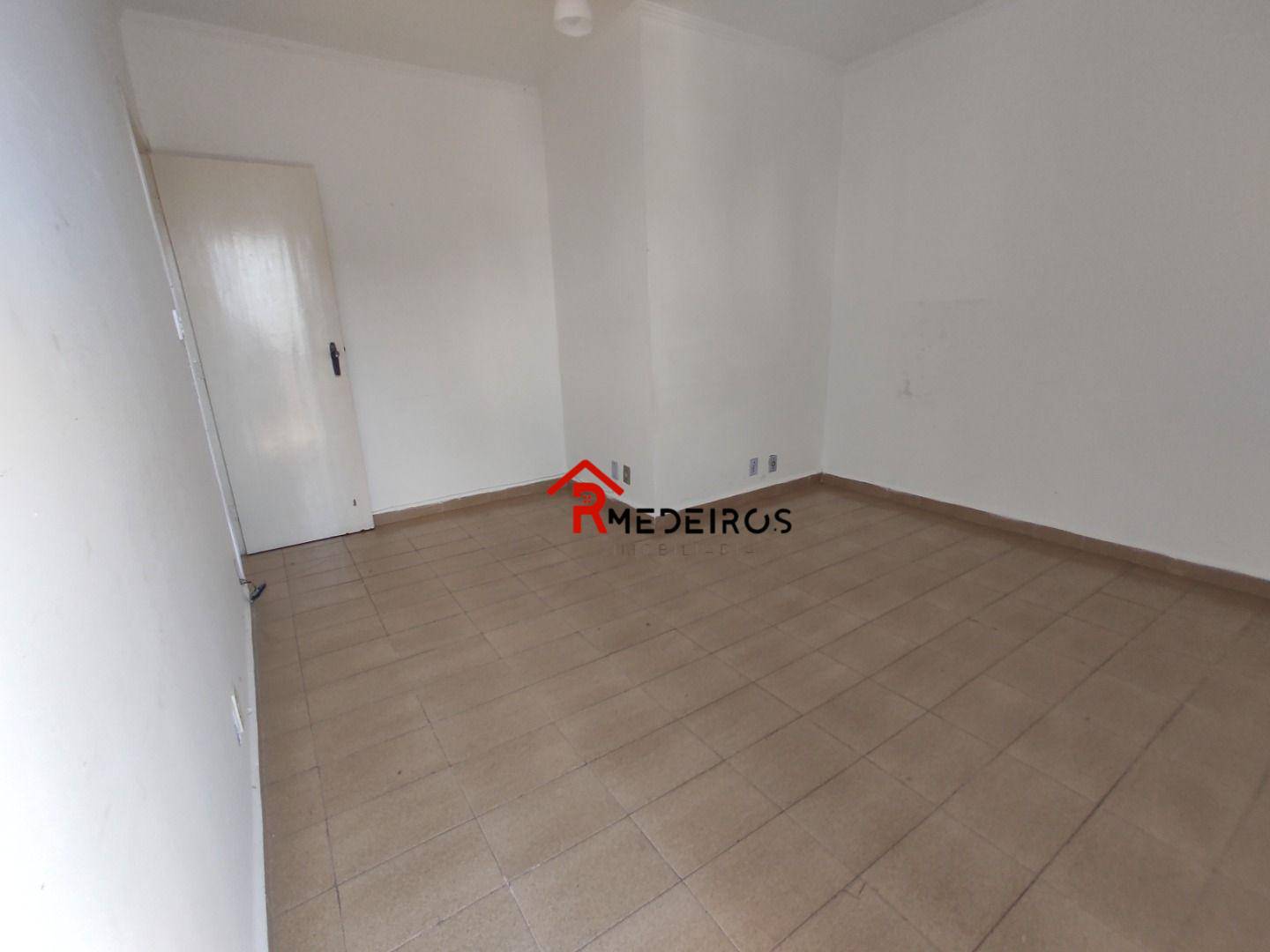 Apartamento à venda com 1 quarto, 45m² - Foto 10