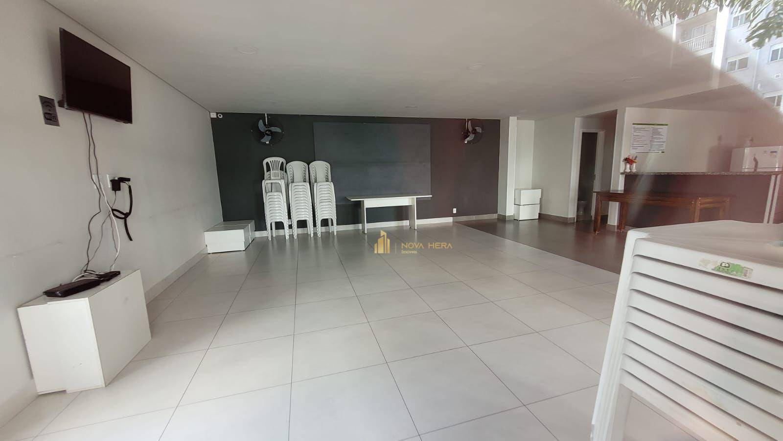 Apartamento à venda com 2 quartos, 52m² - Foto 13