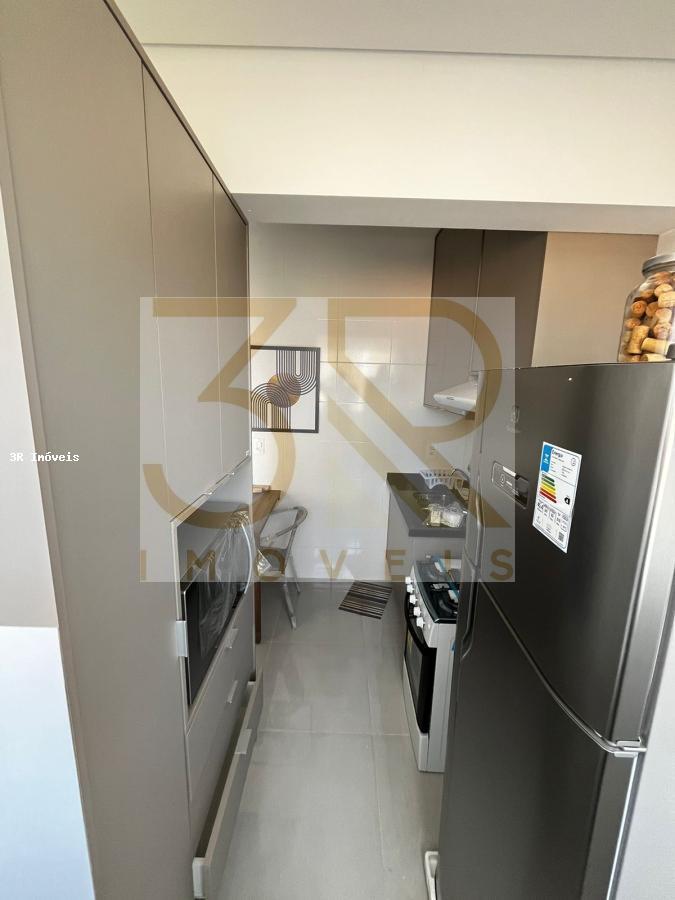 Apartamento à venda com 1 quarto, 38m² - Foto 5