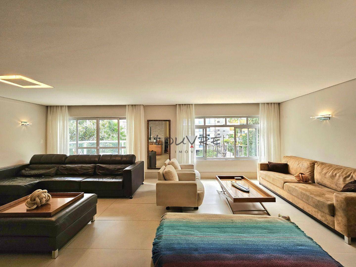 Apartamento à venda com 3 quartos, 187m² - Foto 3