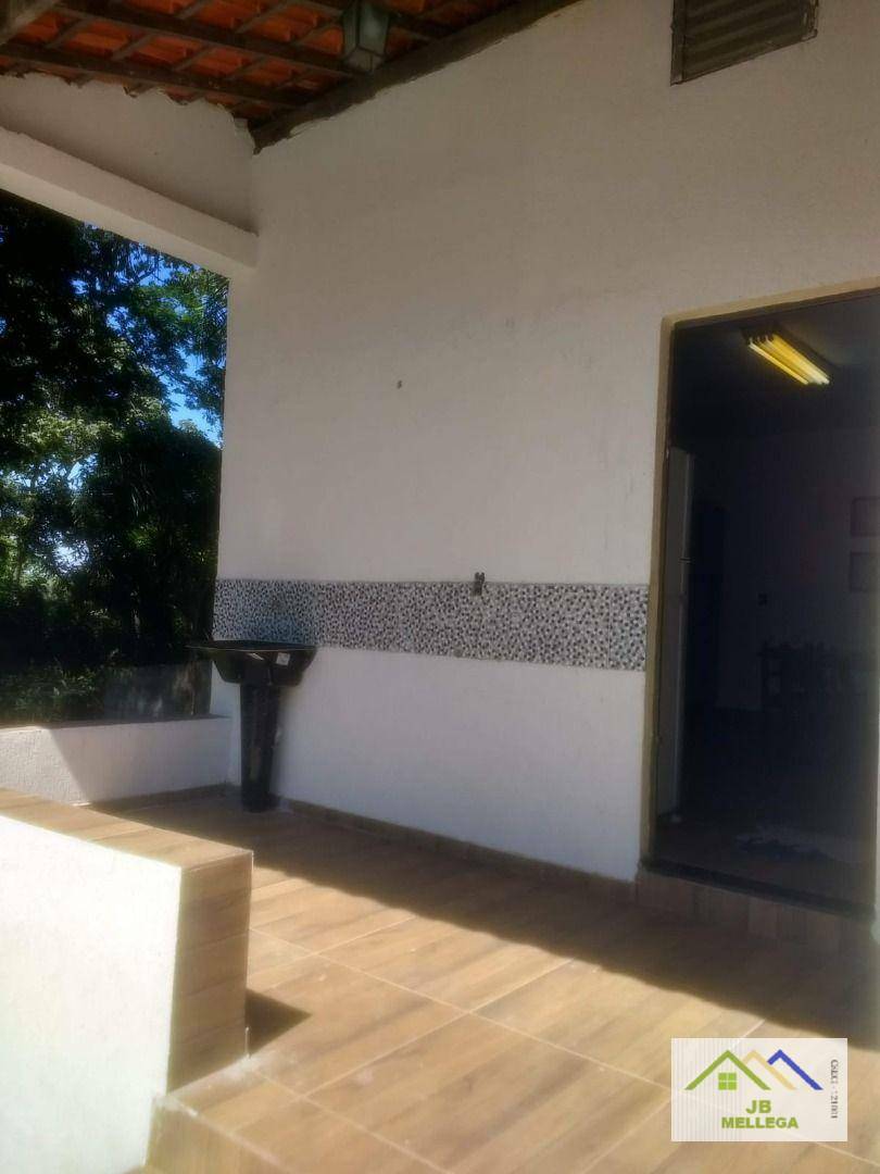 Chácara à venda com 3 quartos, 140m² - Foto 6