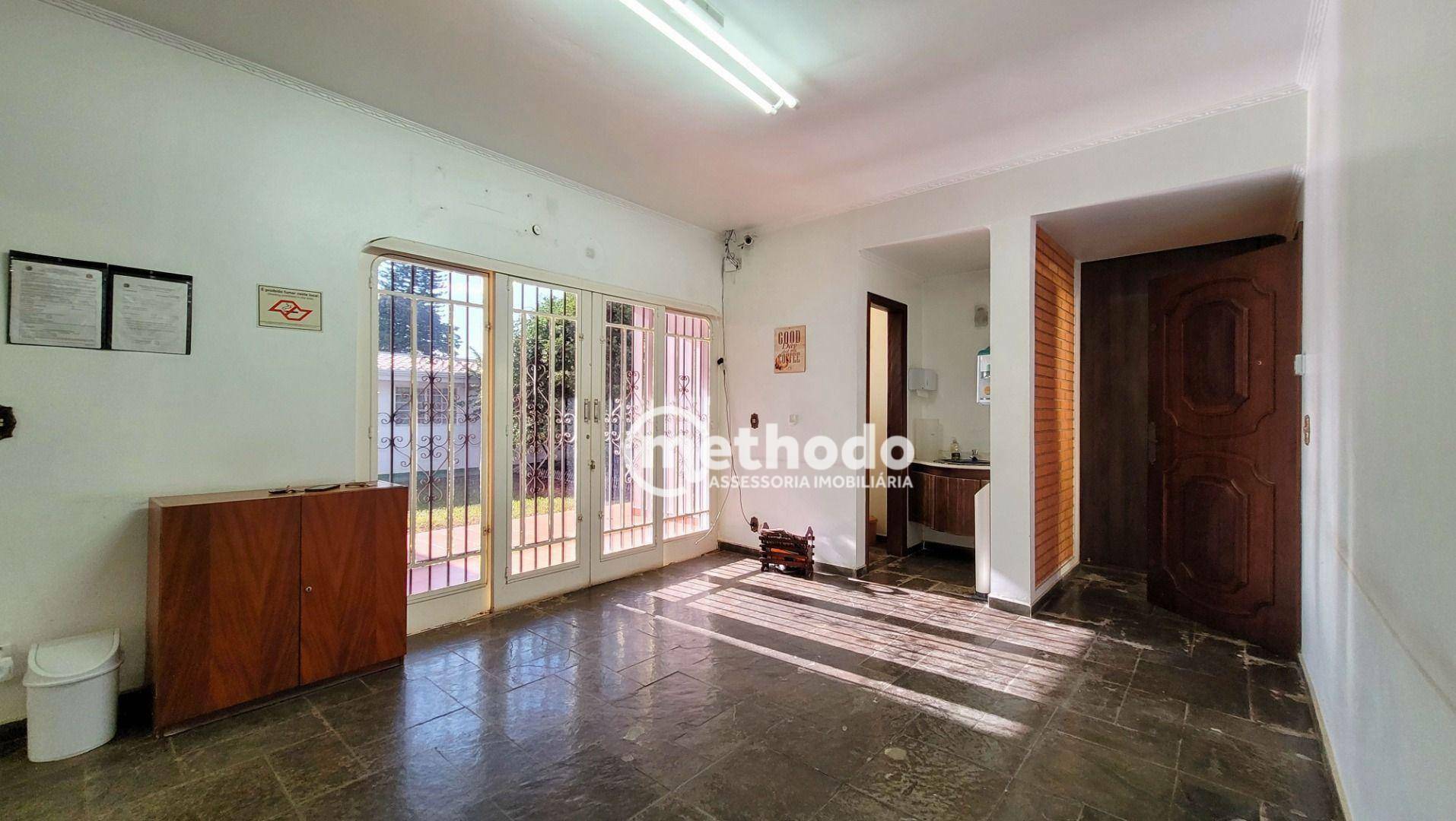 Casa à venda com 4 quartos, 269m² - Foto 4