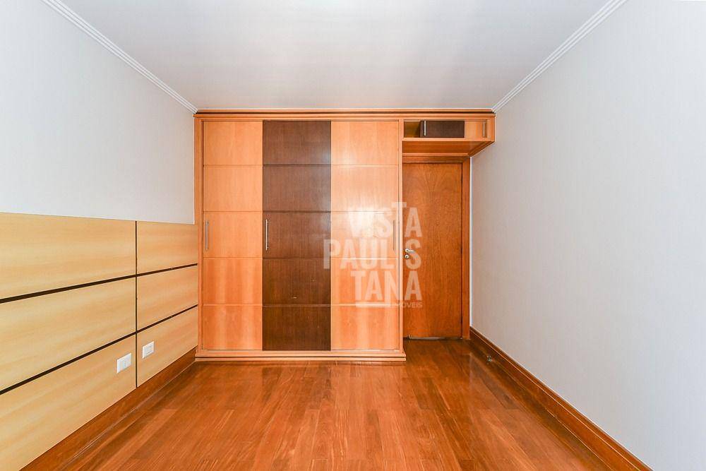 Apartamento à venda com 3 quartos, 214m² - Foto 9