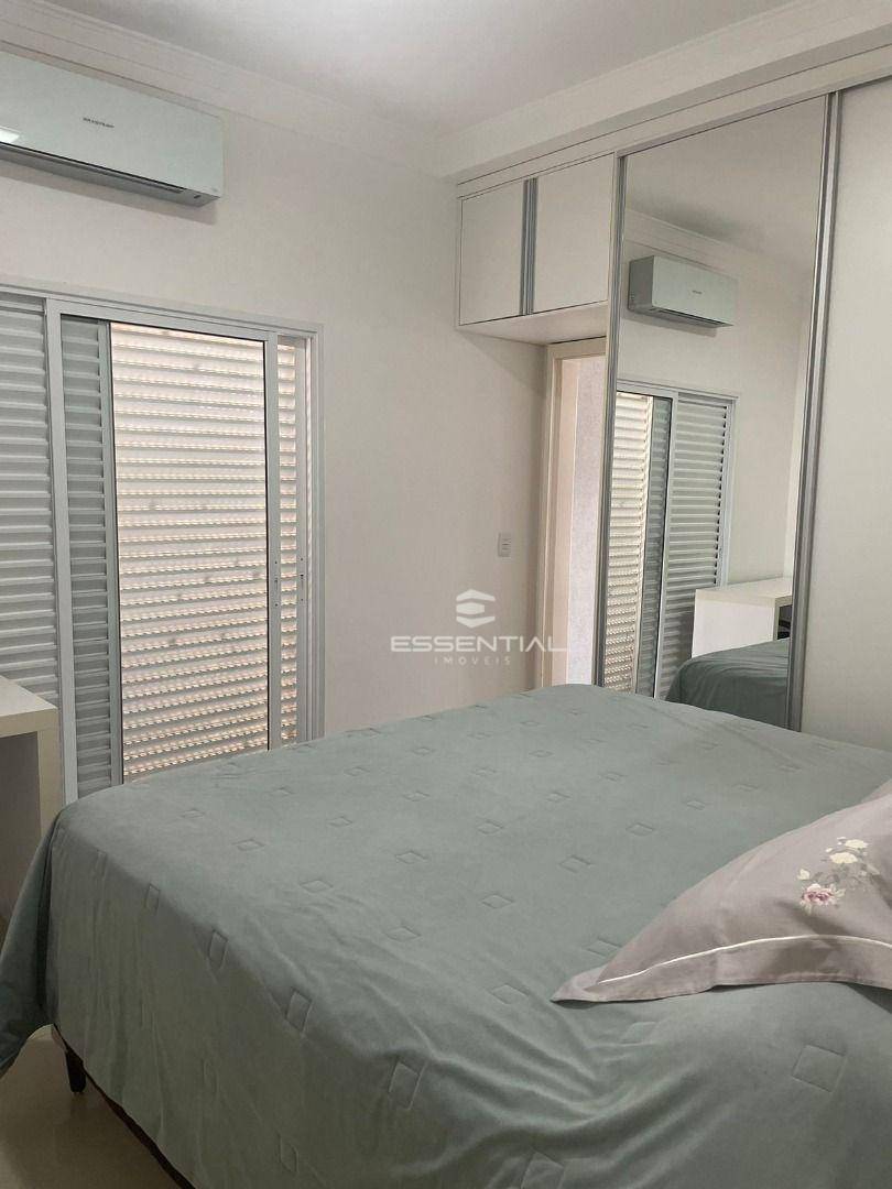 Casa de Condomínio à venda com 3 quartos, 250m² - Foto 31