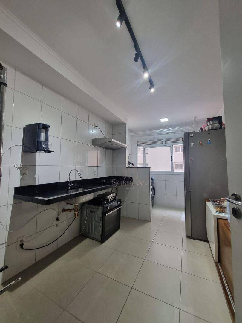 Apartamento à venda com 2 quartos, 75m² - Foto 82