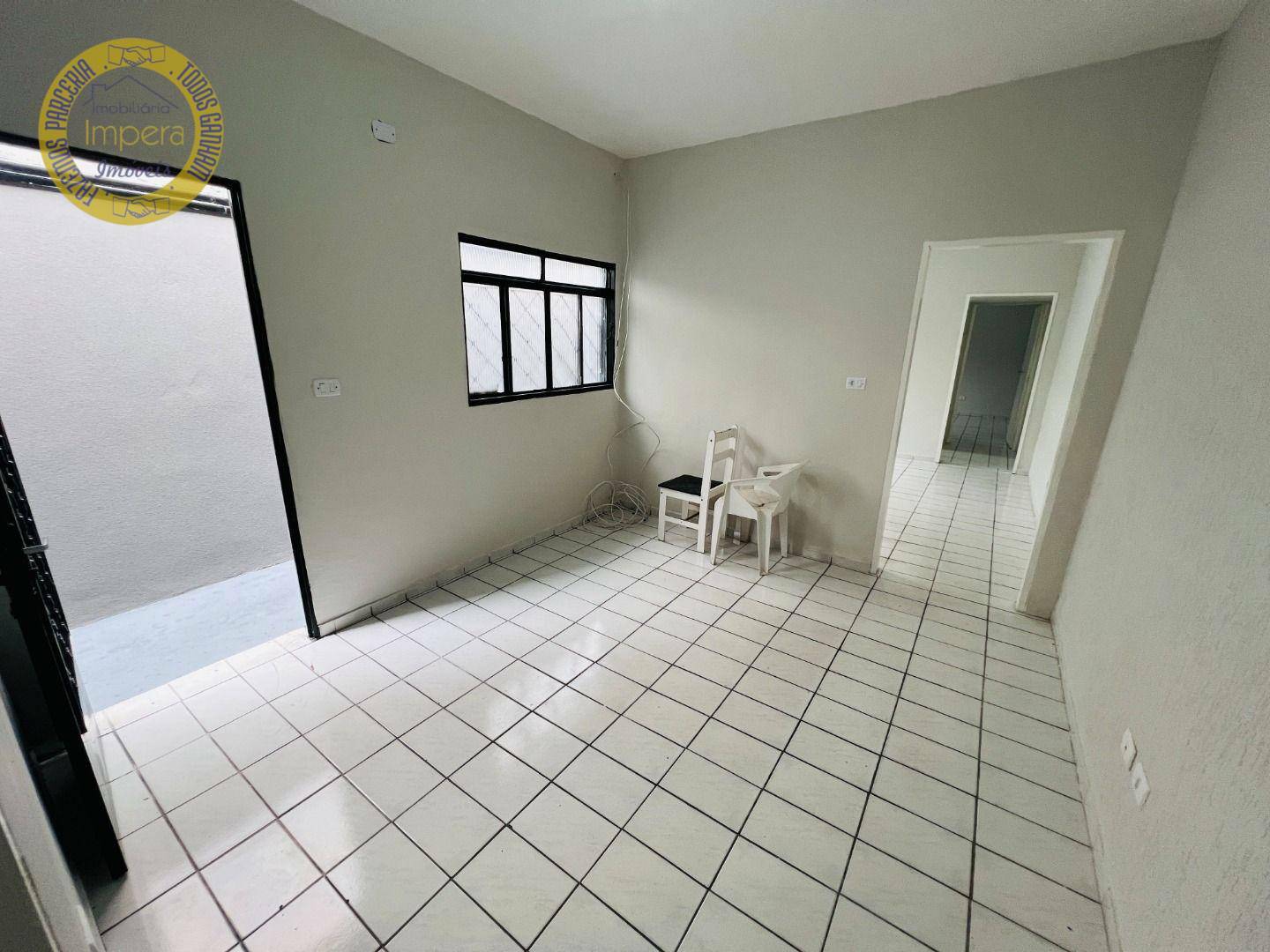 Casa para alugar com 2 quartos, 59m² - Foto 11