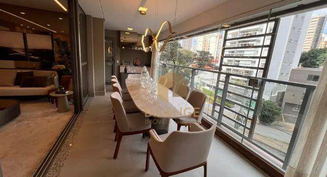 Apartamento à venda com 4 quartos, 157m² - Foto 10