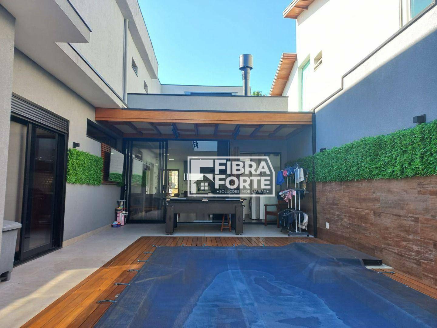 Casa de Condomínio à venda com 5 quartos, 300m² - Foto 9