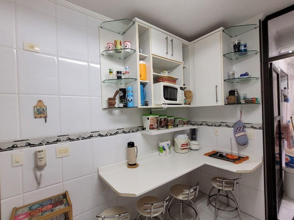 Apartamento à venda com 3 quartos, 120m² - Foto 15