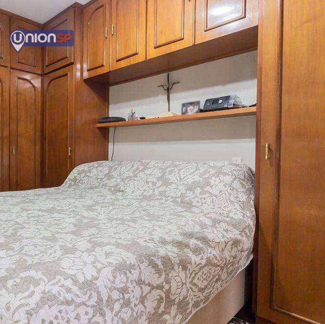 Apartamento à venda com 3 quartos, 98m² - Foto 4