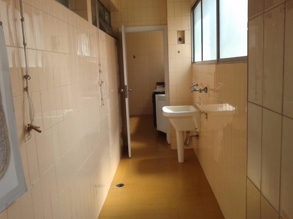 Apartamento à venda com 3 quartos, 127m² - Foto 19