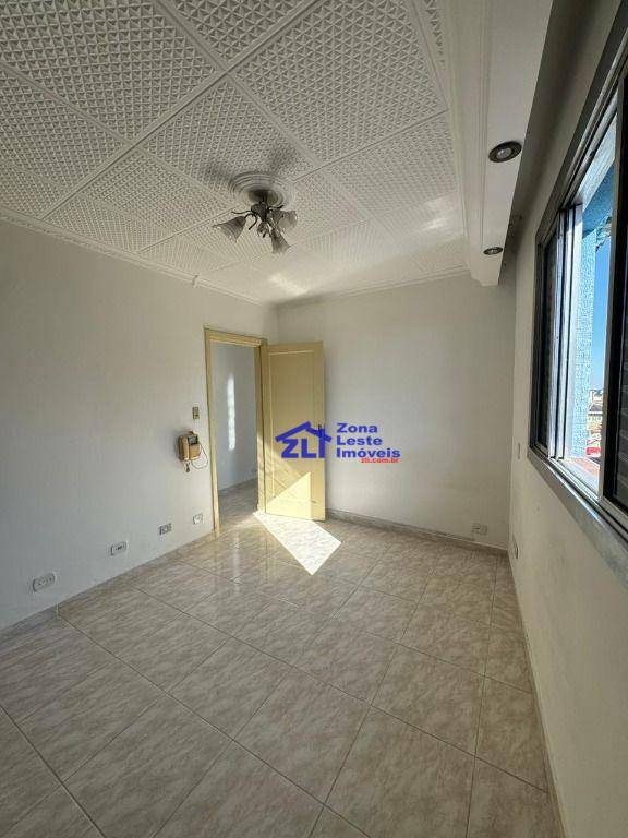 Apartamento à venda com 2 quartos, 62m² - Foto 18