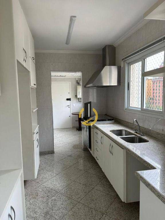 Apartamento à venda com 3 quartos, 131m² - Foto 1