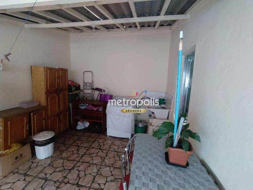 Casa à venda com 5 quartos, 250m² - Foto 9