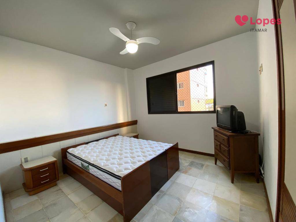 Apartamento à venda com 4 quartos, 250m² - Foto 8