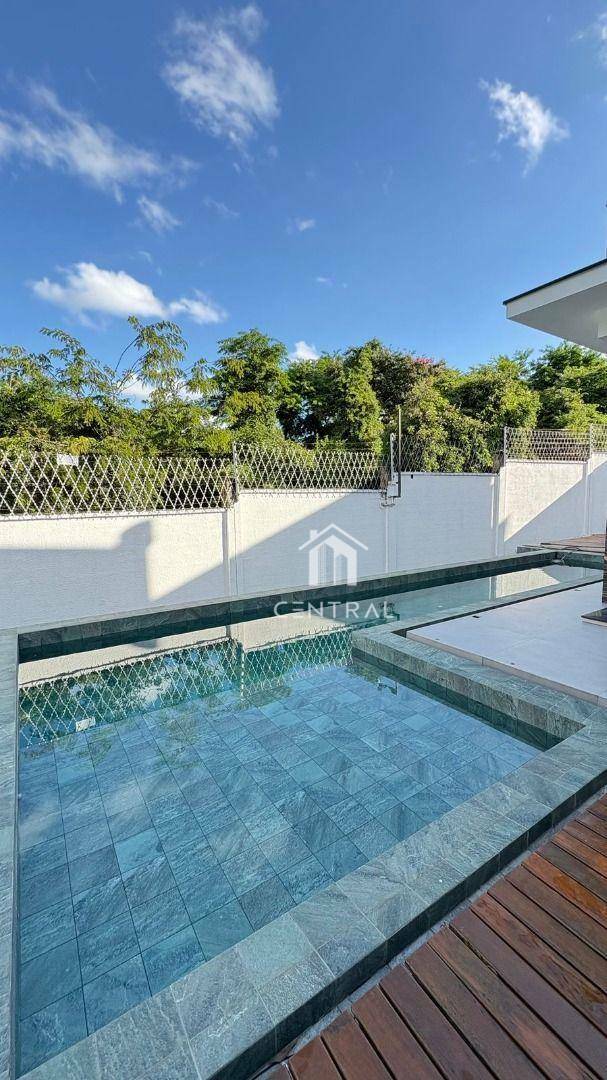 Casa de Condomínio à venda com 3 quartos, 400m² - Foto 28