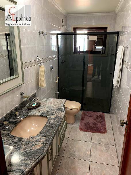 Sobrado à venda com 4 quartos, 500m² - Foto 32