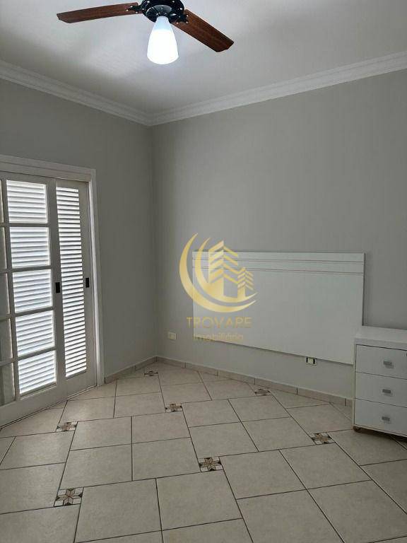 Sobrado à venda com 4 quartos, 300m² - Foto 31