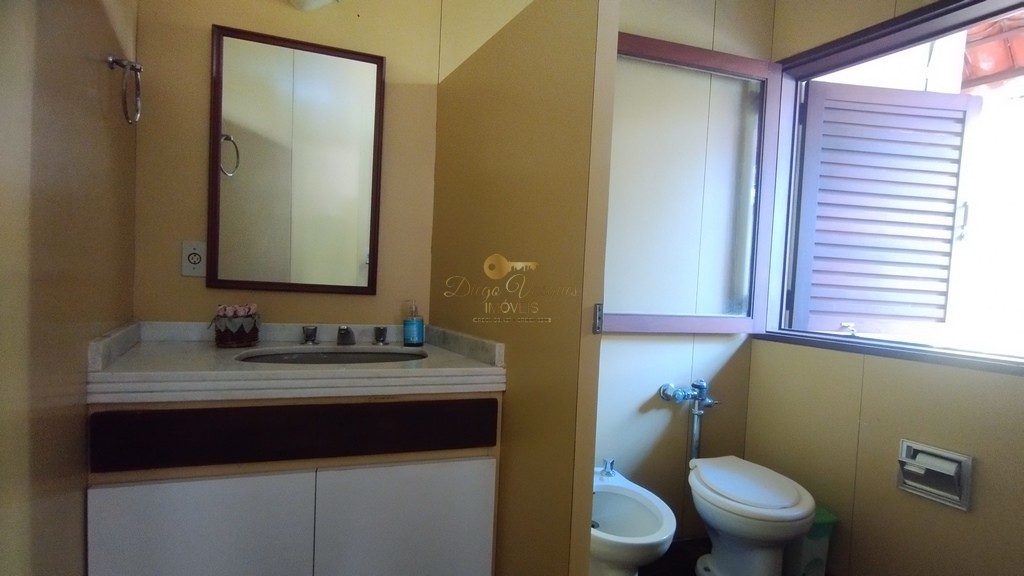Casa à venda com 5 quartos, 2600m² - Foto 19