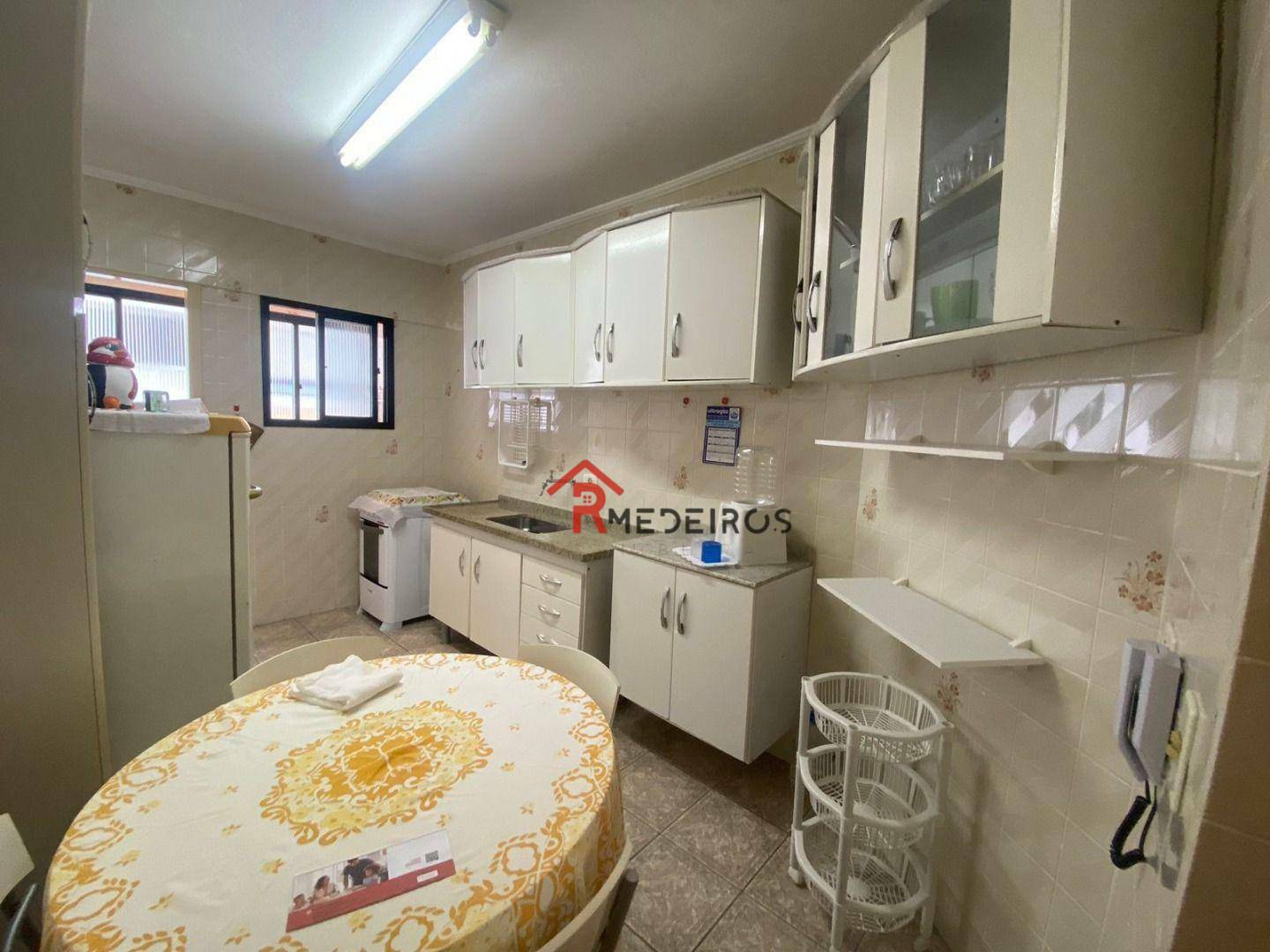 Apartamento à venda com 2 quartos, 75m² - Foto 12