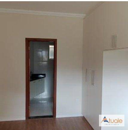 Casa para alugar com 3 quartos, 182m² - Foto 12