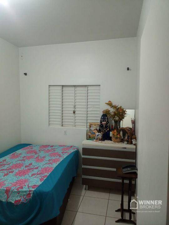 Casa à venda com 4 quartos, 220m² - Foto 13