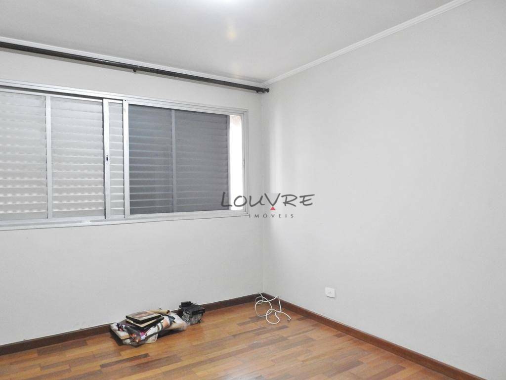 Apartamento à venda com 4 quartos, 206m² - Foto 9